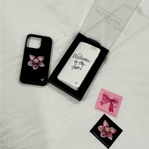Wildflower iPhone 15 Pro Max Case